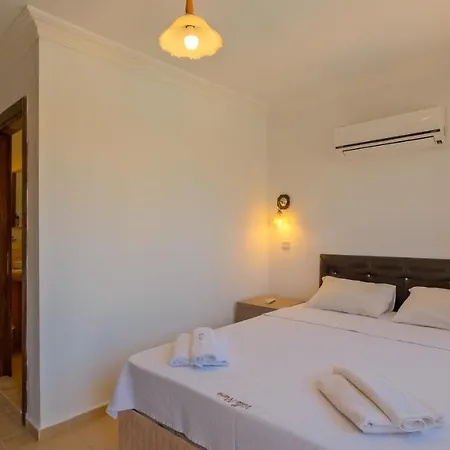 With Swimming Pool At Calis 3 Bedrooms Villa *